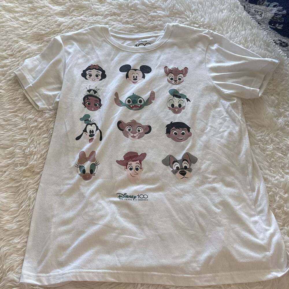 Disney Character Group With Icons Short Sleeve Graphic T-Shirt Large‎